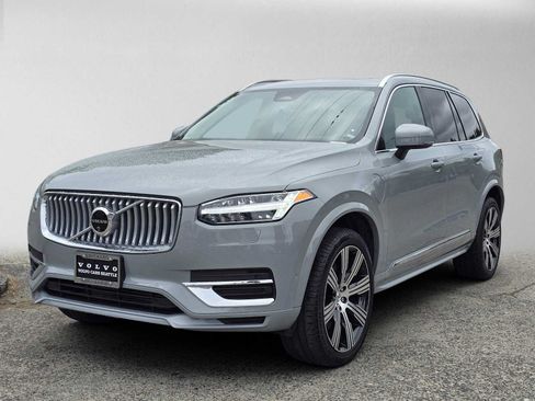 Certified 2024 Volvo XC90 T8 Ultimate w/ Protection Package Premier AWD/4WD image 7