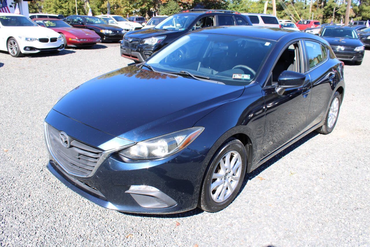 Used 2014 MAZDA MAZDA3 i Touring w/ Moonroof Package 1 FWD image 2