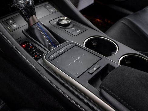 Used 2019 Lexus RC F image 35