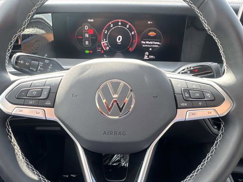 New 2026 Volkswagen Tiguan SE image 16