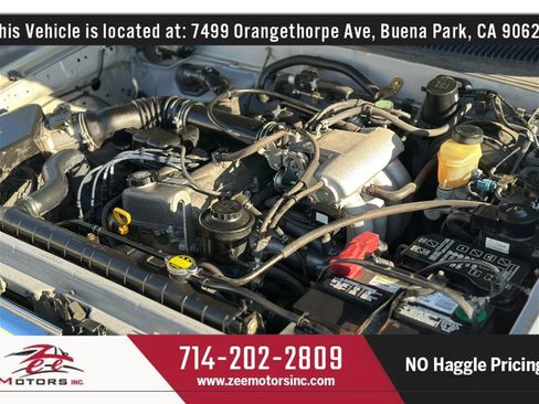 Used 2000 Toyota Tacoma Short Bed image 30