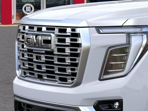 New 2026 GMC Yukon XL Denali w/ Denali Reserve Package AWD/4WD image 37
