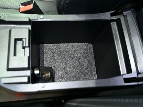 Certified 2025 Subaru Outback Limited w/ Popular Package #2 image 29