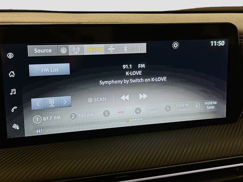 Used 2025 Nissan Kicks SR image 21