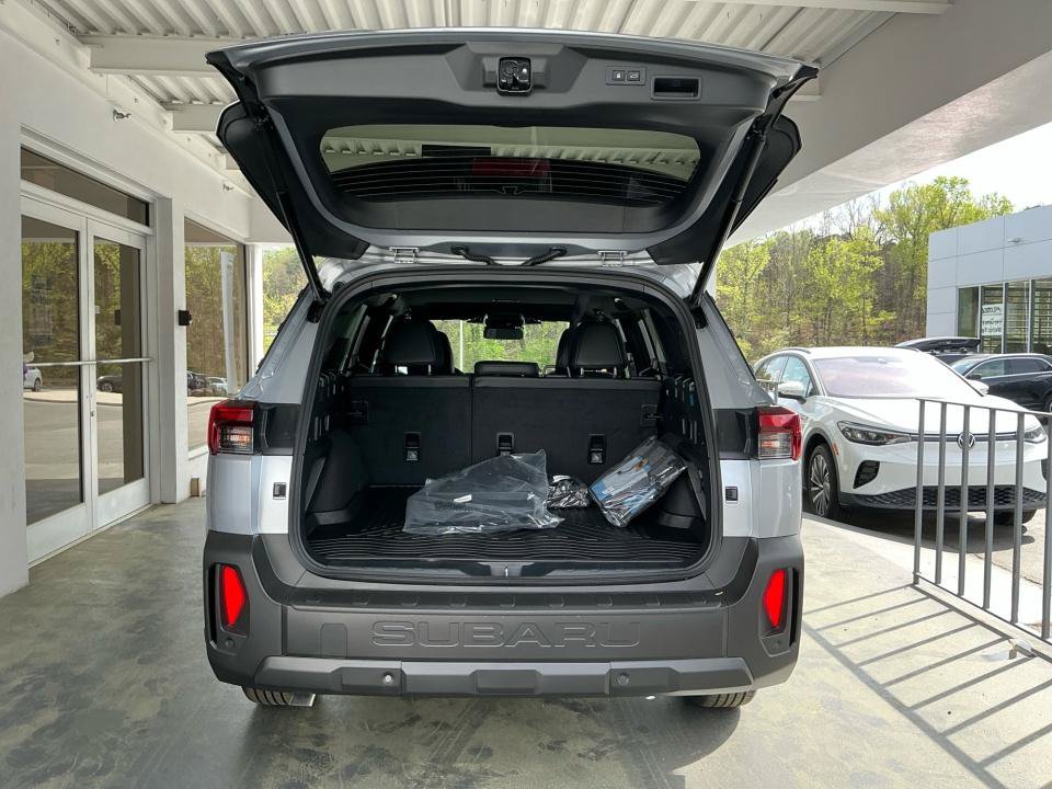 New 2026 Subaru Outback Premium w/ Premium/Limited Package 2 AWD/4WD image 15
