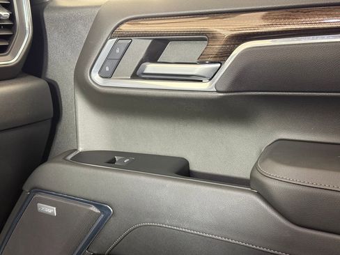 Used 2024 Chevrolet Silverado 1500 LT Trail Boss w/ LT Trail Boss Premium Package image 25