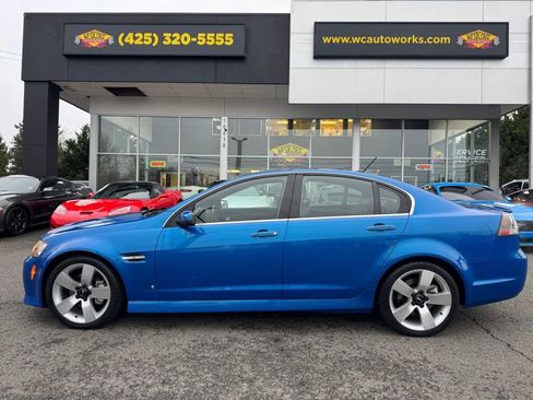 Used 2009 Pontiac G8 GT w/ Premium Package image 2