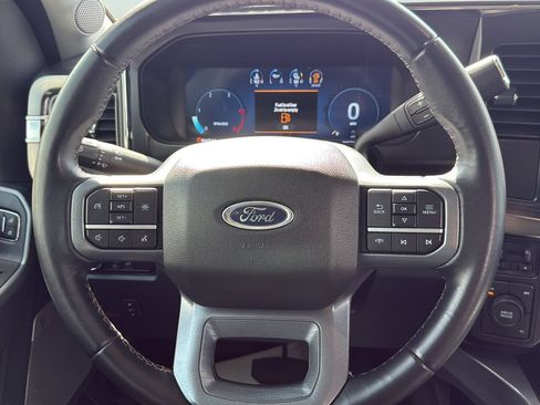 Used 2024 Ford F550 4x4 Crew Cab Super Duty image 14