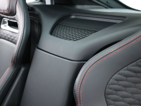 Used 2021 Jaguar F-TYPE R AWD/4WD image 20