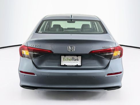 Used 2024 Honda Civic Touring image 7