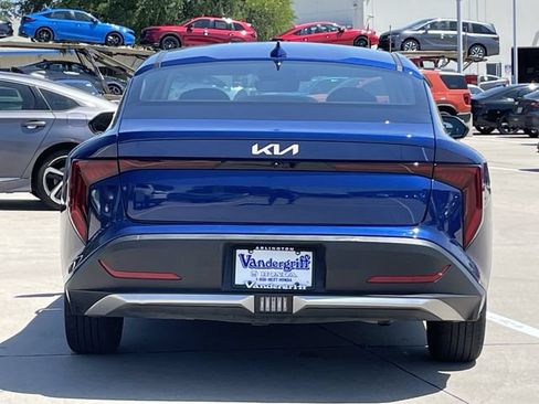 Used 2025 Kia K4 FWD image 5