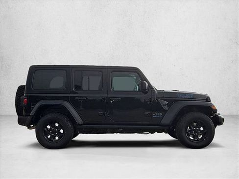 Used 2023 Jeep Wrangler Unlimited AWD/4WD image 4