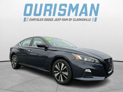 Used 2022 Nissan Altima 2.5 SV