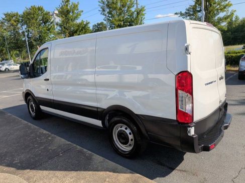 Used 2019 Ford Transit 150 130 Low Roof RWD image 3