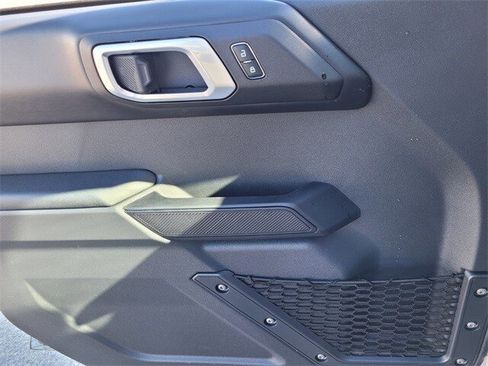 New 2025 Ford Bronco Badlands w/ Sasquatch Package image 24