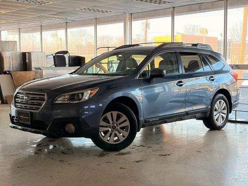 Used 2016 Subaru Outback 2.5i Premium image 1