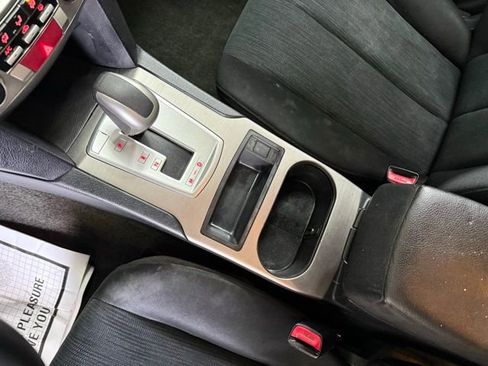 Used 2014 Subaru Outback 2.5i image 29