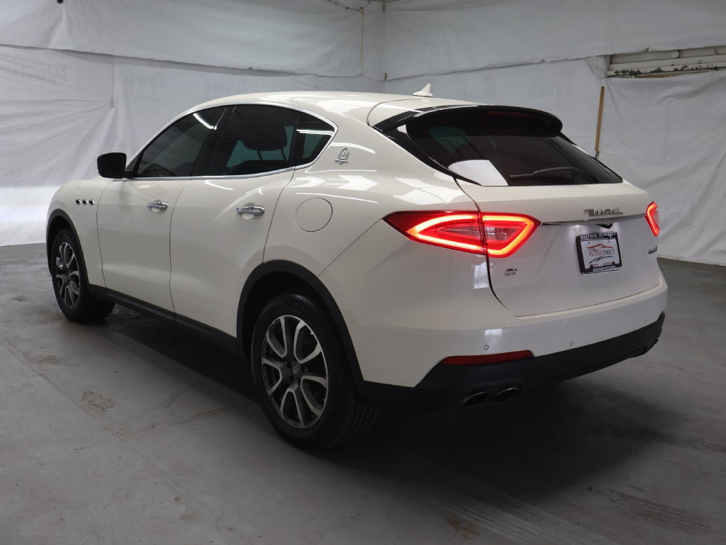 Used 2018 Maserati Levante AWD/4WD image 5