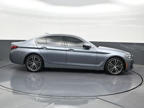Used 2022 BMW 540i w/ Convenience Package RWD image 7