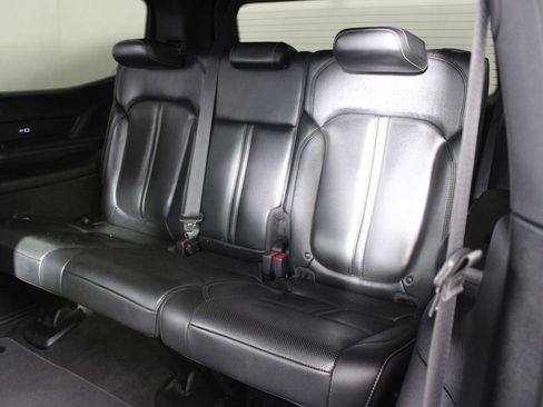 Used 2022 Jeep Wagoneer Series I image 31