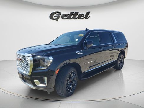Used 2024 GMC Yukon XL Denali w/ Advanced Technology Package image 1