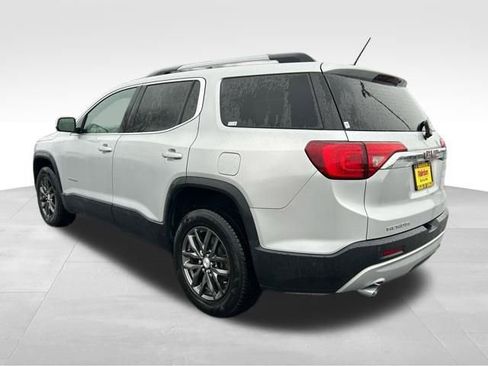 Used 2017 GMC Acadia SLT image 6