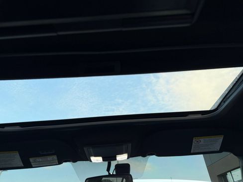 Used 2017 Ford Expedition EL Limited image 33