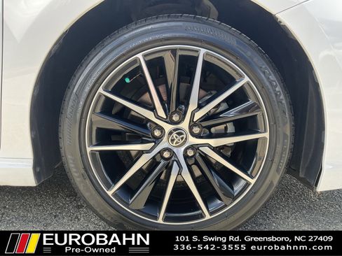 Used 2022 Toyota Camry SE image 34