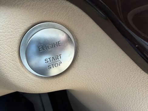 Used 2018 Mercedes-Benz GLE 350 GLE 350 Sport Utility 4D w/ Premium 1 Package image 22