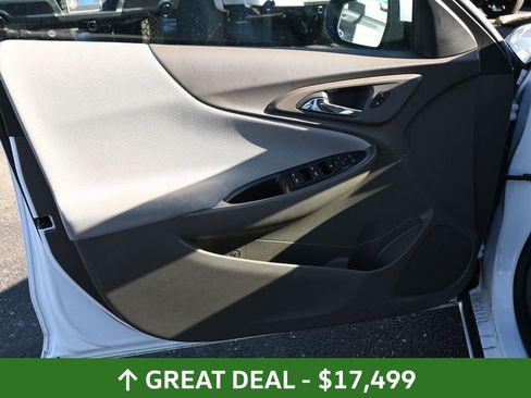 Used 2024 Chevrolet Malibu LT FWD image 20