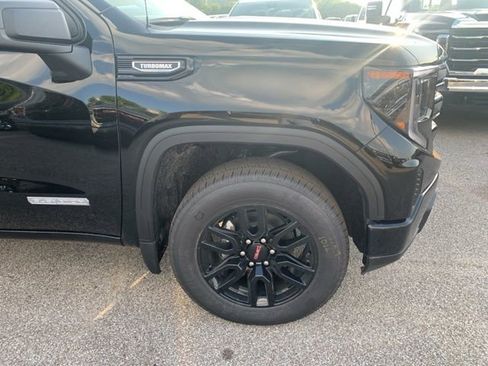New 2026 GMC Sierra 1500 Elevation image 2