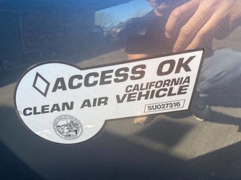 Used 2013 Toyota RAV4 EV image 28