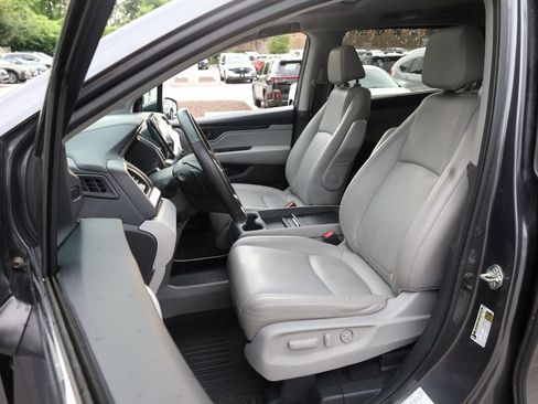 Used 2018 Honda Odyssey EX-L image 9