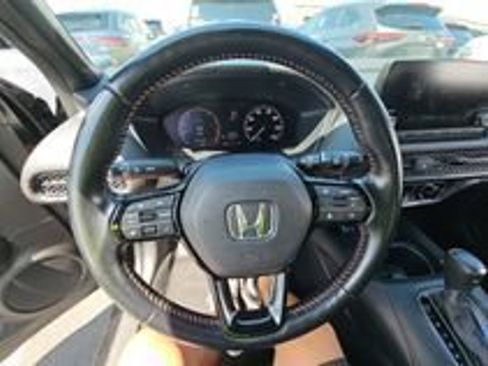 Used 2025 Honda HR-V Sport image 21