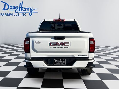 New 2026 GMC Canyon Elevation image 4