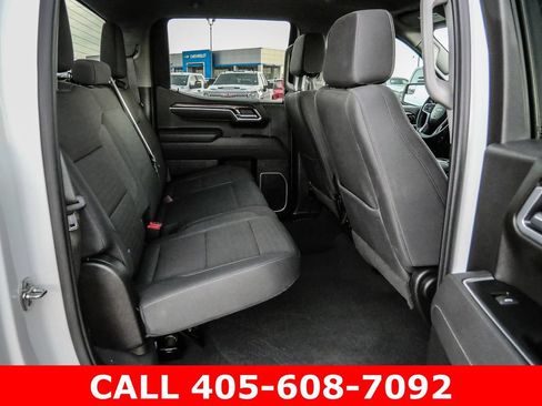 Used 2026 Chevrolet Silverado 1500 LT AWD/4WD image 18