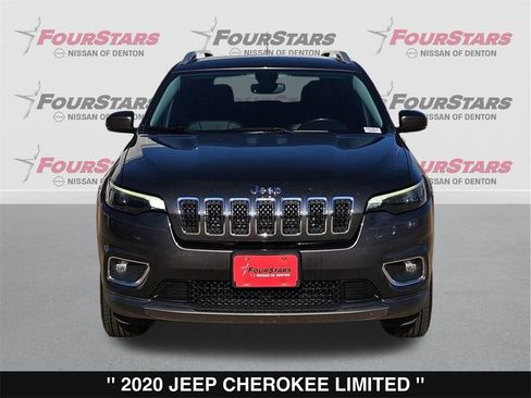 Used 2020 Jeep Cherokee Limited image 10