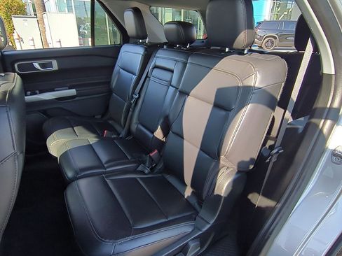 Used 2023 Ford Explorer XLT w/ Equipment Group 202A image 23