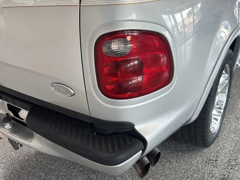 Used 2003 Ford F150 Harley-Davidson RWD image 52