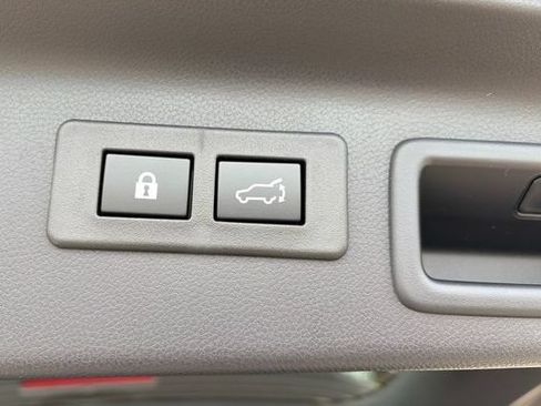 New 2026 Subaru Forester Premium AWD/4WD image 21