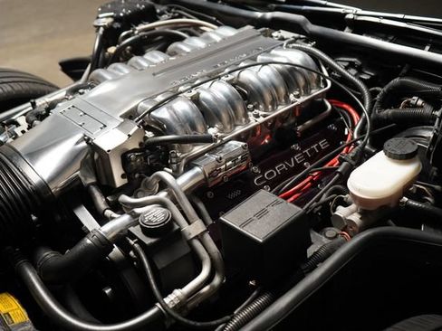 Used 1992 Chevrolet Corvette ZR-1 RWD image 87