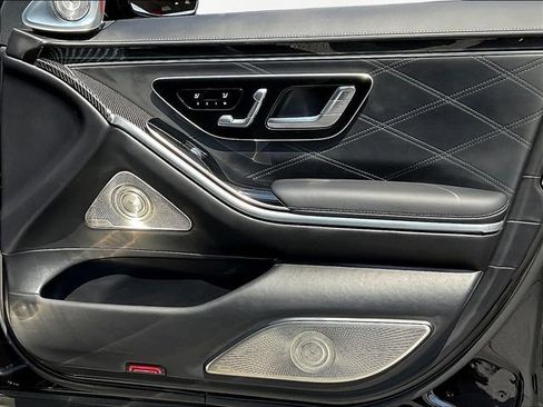 Used 2024 Mercedes-Benz S 63 AMG S image 30
