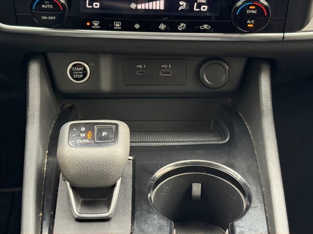Used 2023 Nissan Rogue SV FWD image 20