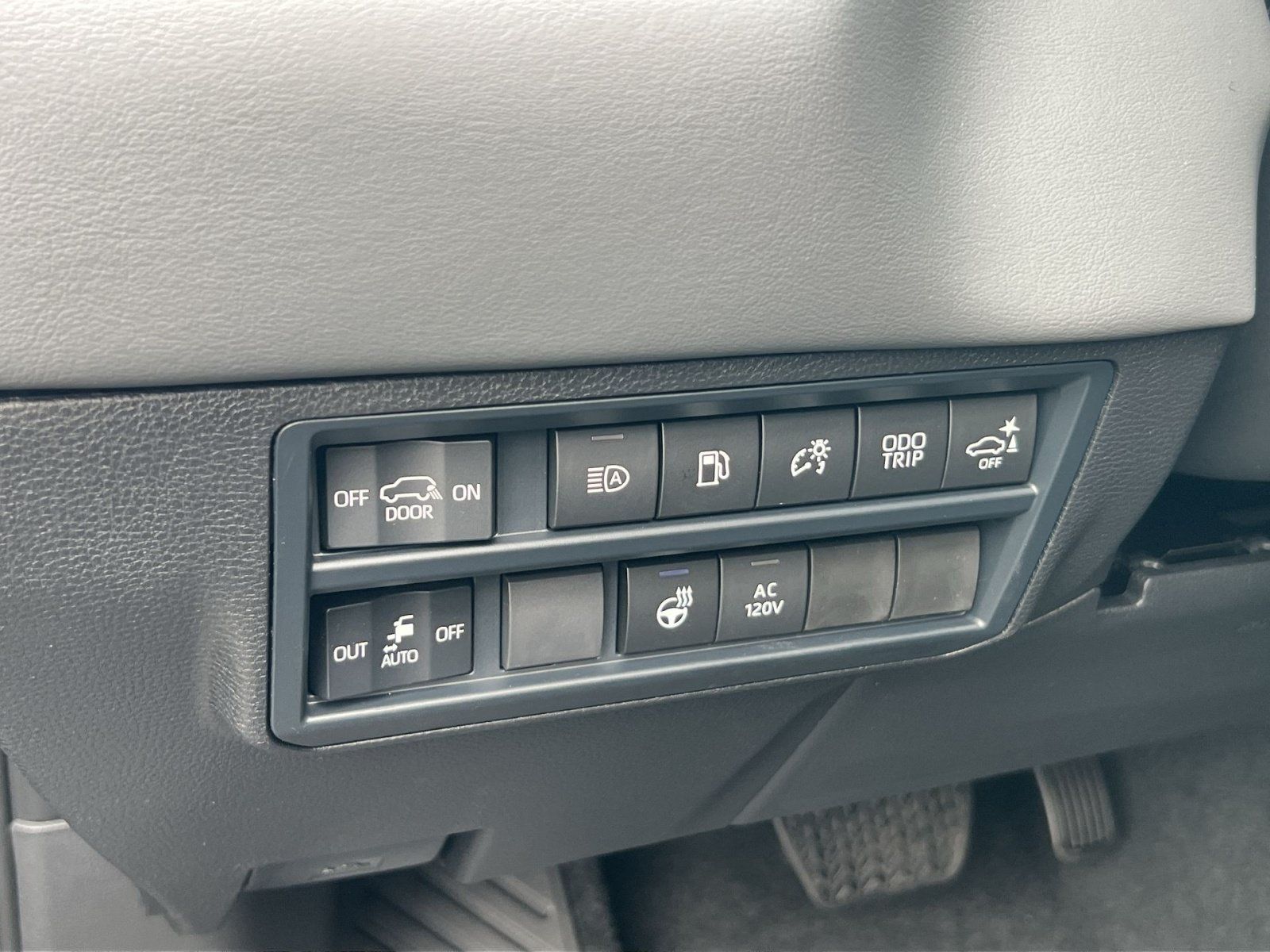 New 2026 Toyota Sequoia Capstone AWD/4WD image 23