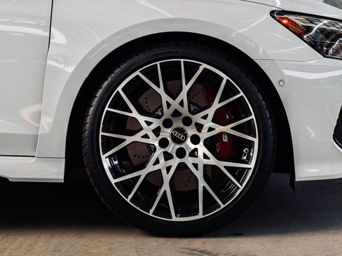 New 2026 Audi RS 3 image 8