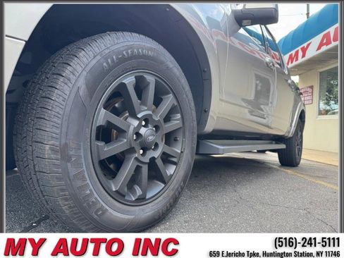 Used 2008 Ford Explorer Sport Trac Limited image 10
