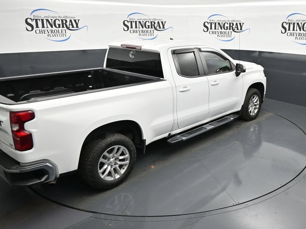 Used 2020 Chevrolet Silverado 1500 LT w/ LT Value Package RWD image 24