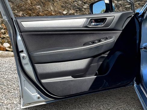 Used 2016 Subaru Legacy 2.5i Premium image 22