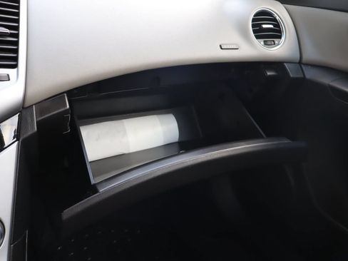 Used 2012 Chevrolet Cruze LS FWD image 34