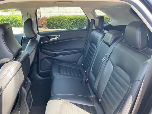 Used 2021 Ford Edge SEL AWD/4WD image 22